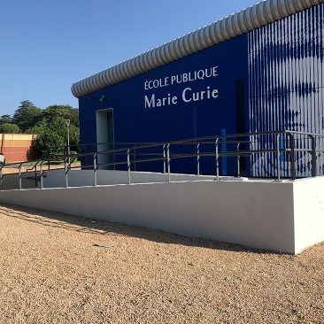 Rampe de montée fauteuil handicapé